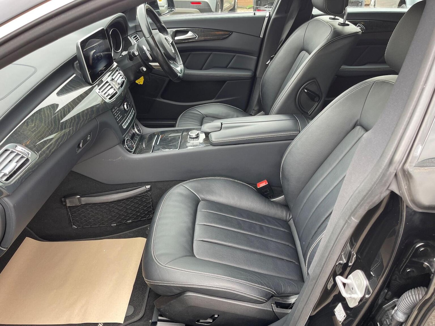 Used Mercedes-Benz CLS 2016 for sale - 76713081: Photo 26