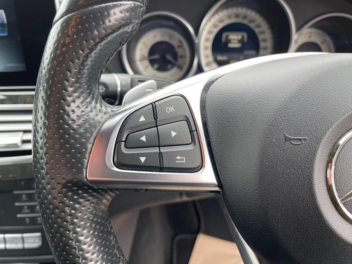 Used Mercedes-Benz CLS 2016 for sale - 76713081: Photo 30