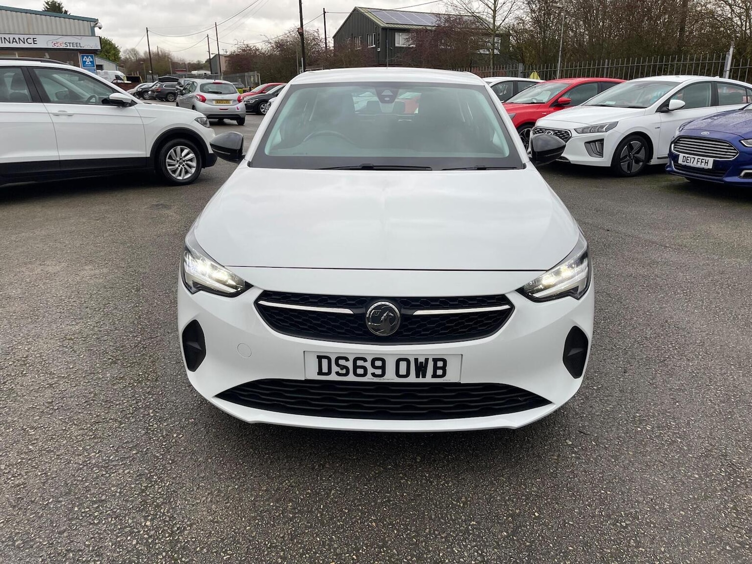 Used Vauxhall Corsa 2019 for sale - 76884882: Photo 2