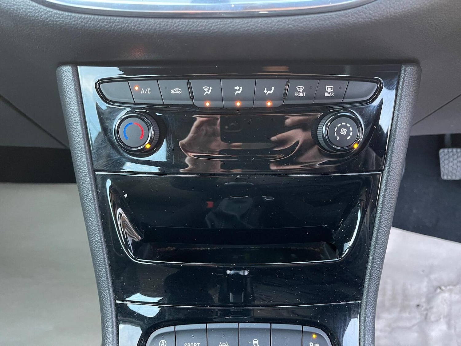 Used Vauxhall Astra 2016 for sale - 77584518: Photo 27