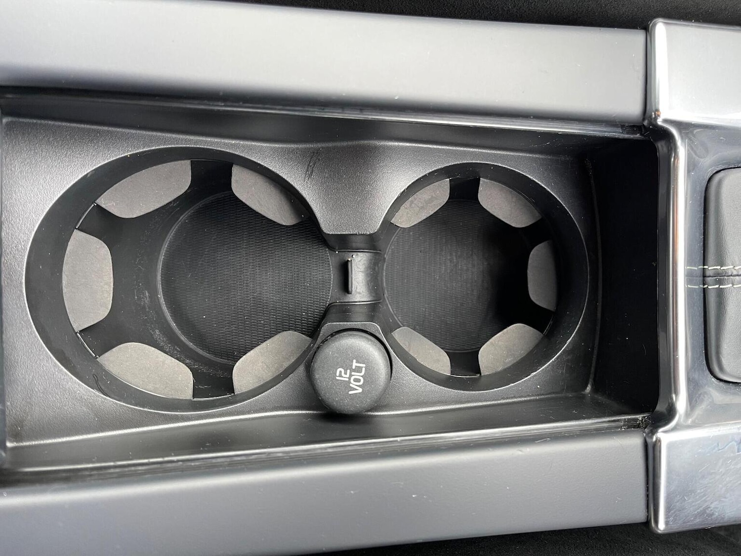 Used Volvo XC60 2017 for sale - 76712471: Photo 12