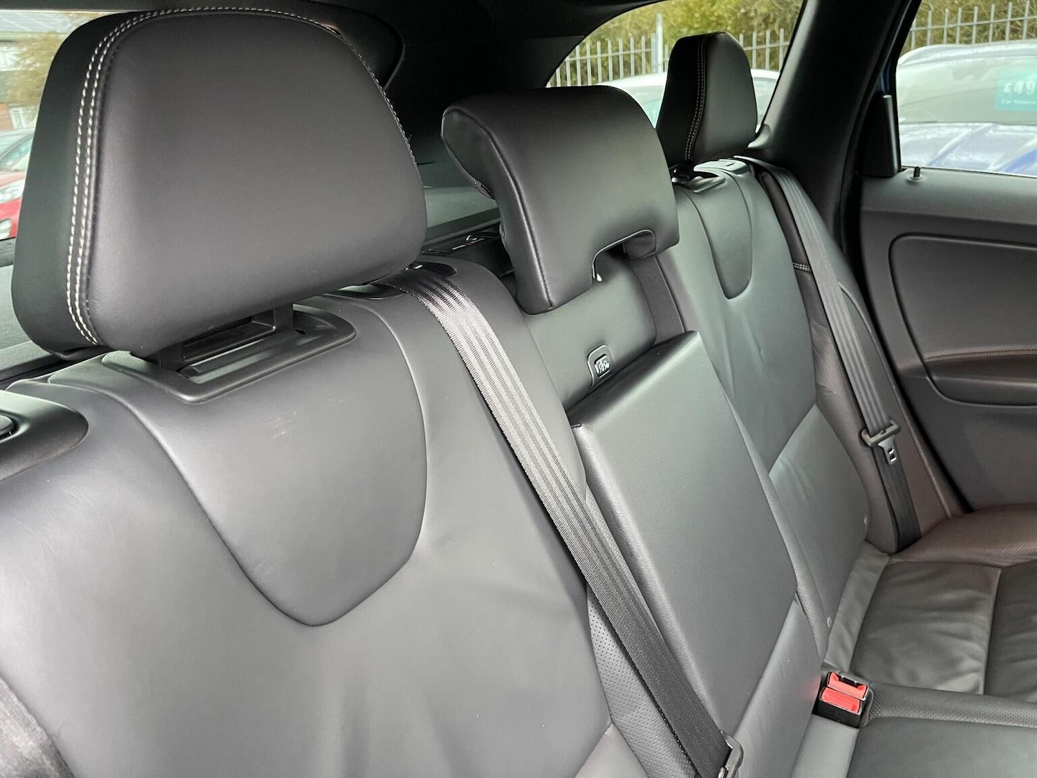 Used Volvo XC60 2017 for sale - 76712471: Photo 17