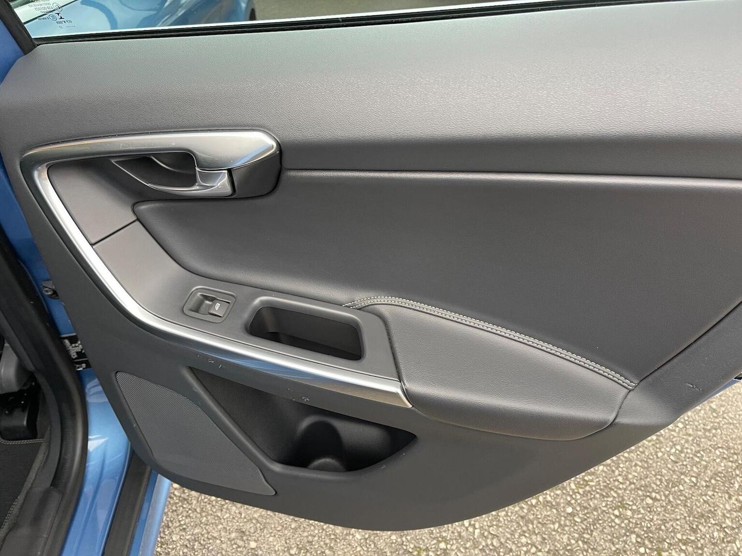 Used Volvo XC60 2017 for sale - 76712471: Photo 30