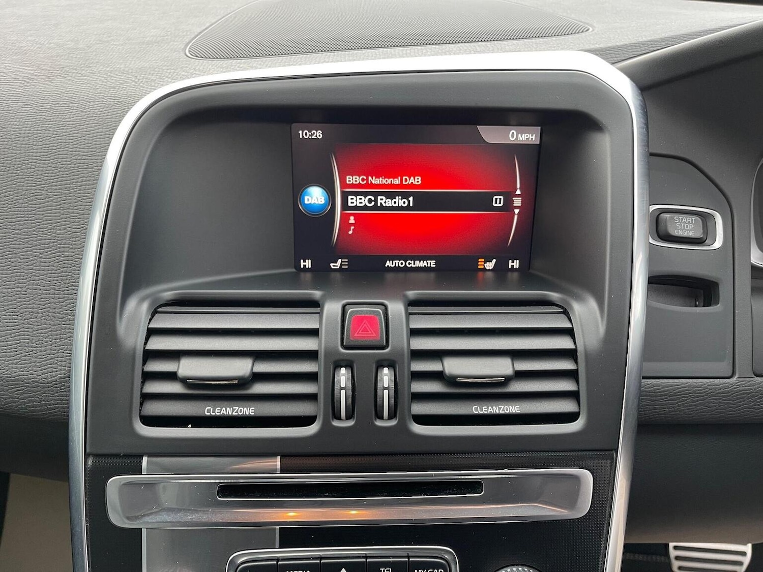 Used Volvo XC60 2017 for sale - 76712471: Photo 37