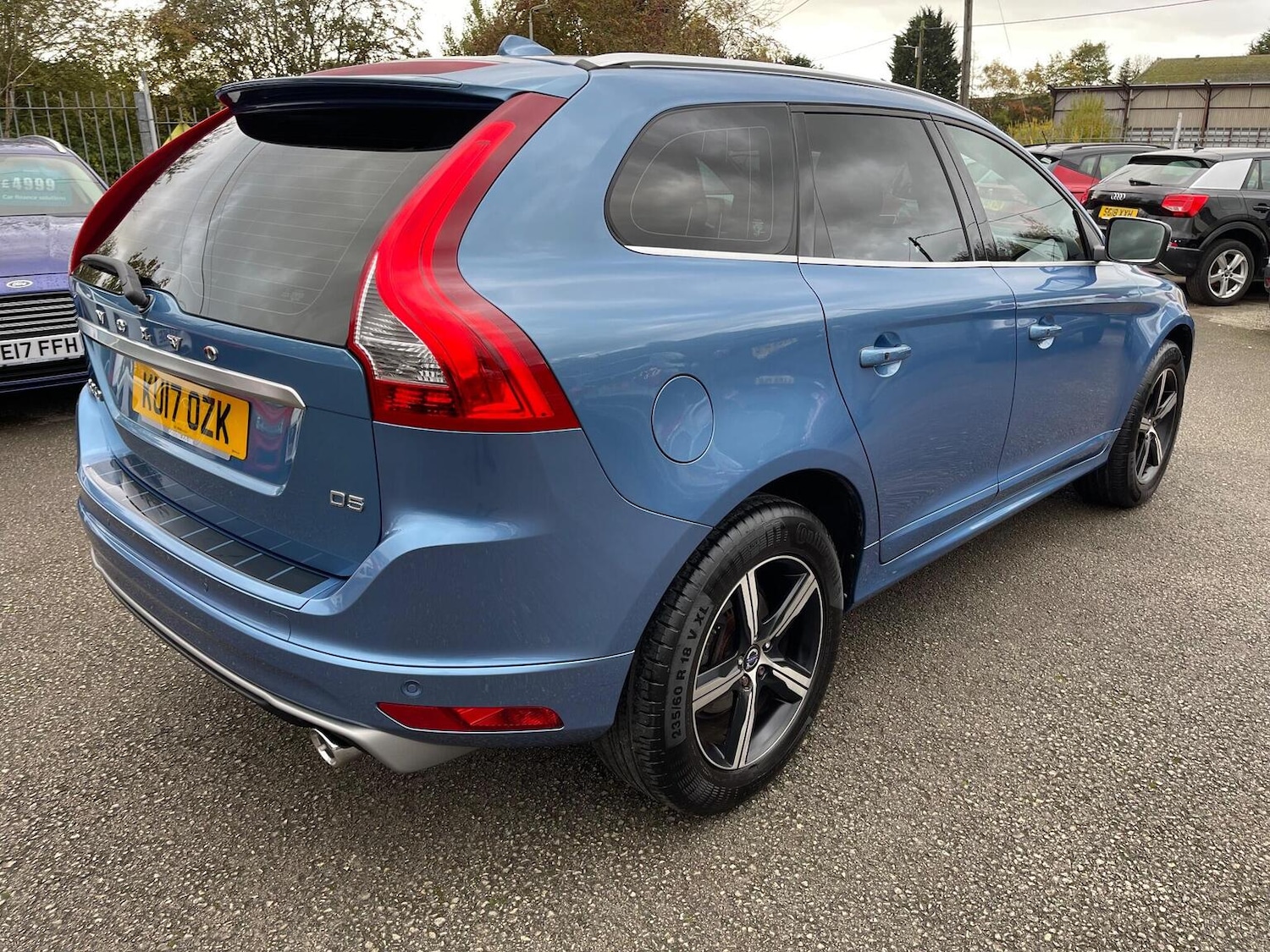 Used Volvo XC60 2017 for sale - 76712471: Photo 8