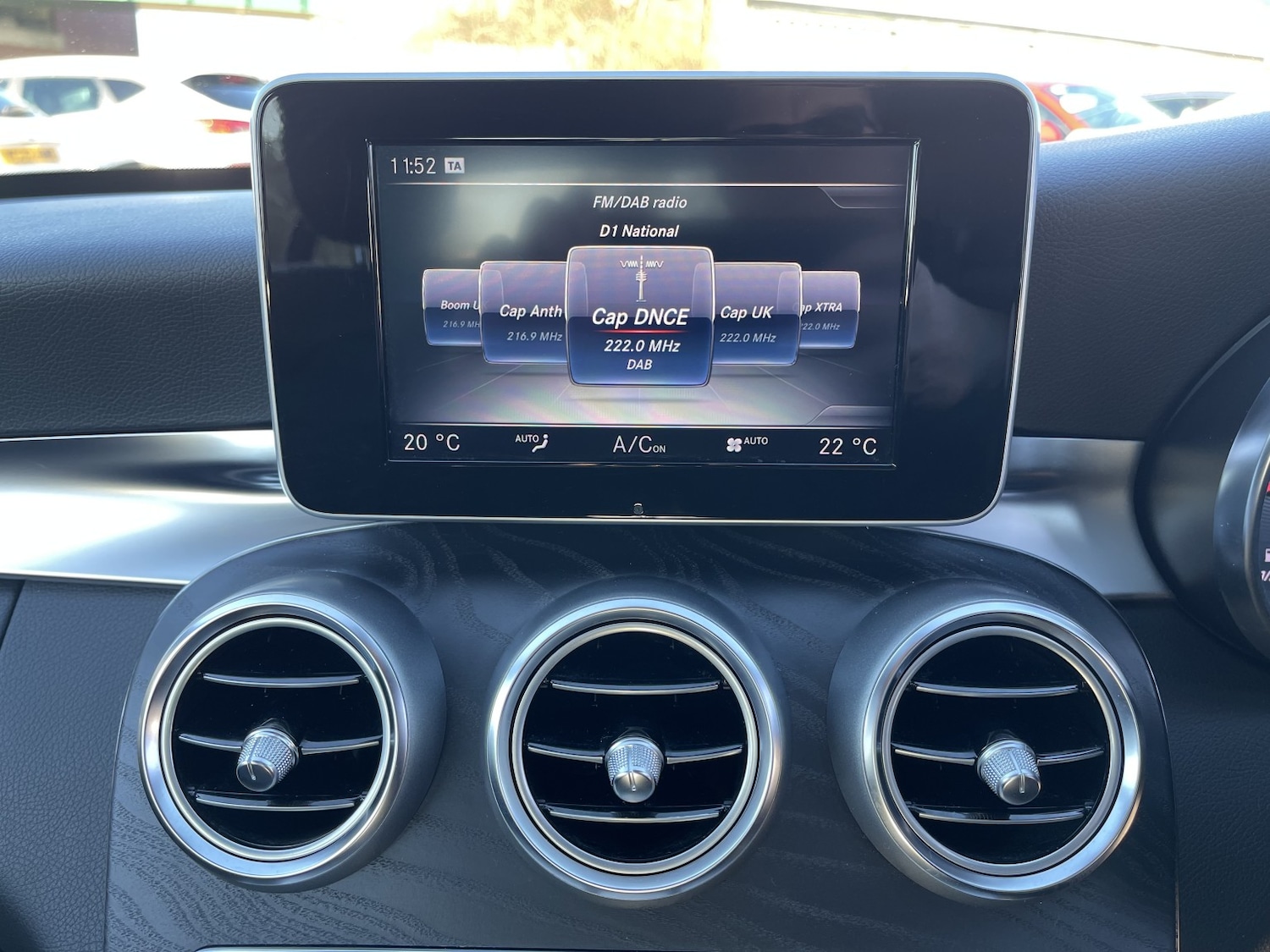 Used Mercedes-Benz C Class 2017 for sale - 77558556: Photo 41