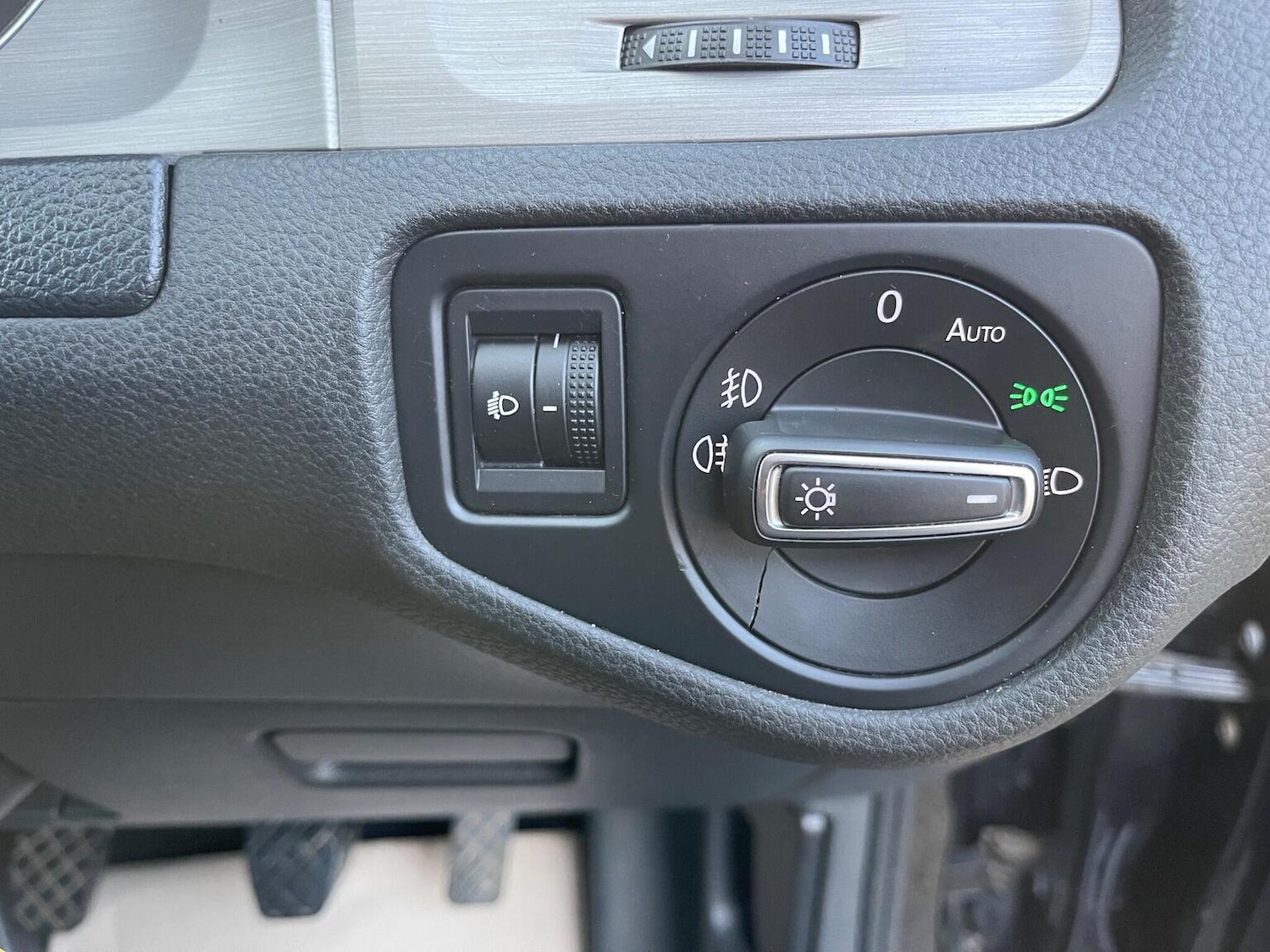 Used Volkswagen Golf 2015 for sale - 77213384: Photo 24