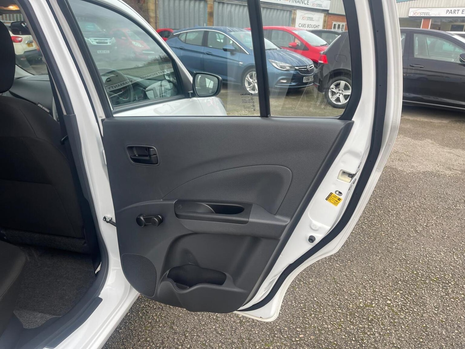 Used Suzuki Celerio 2018 for sale - 76836975: Photo 17