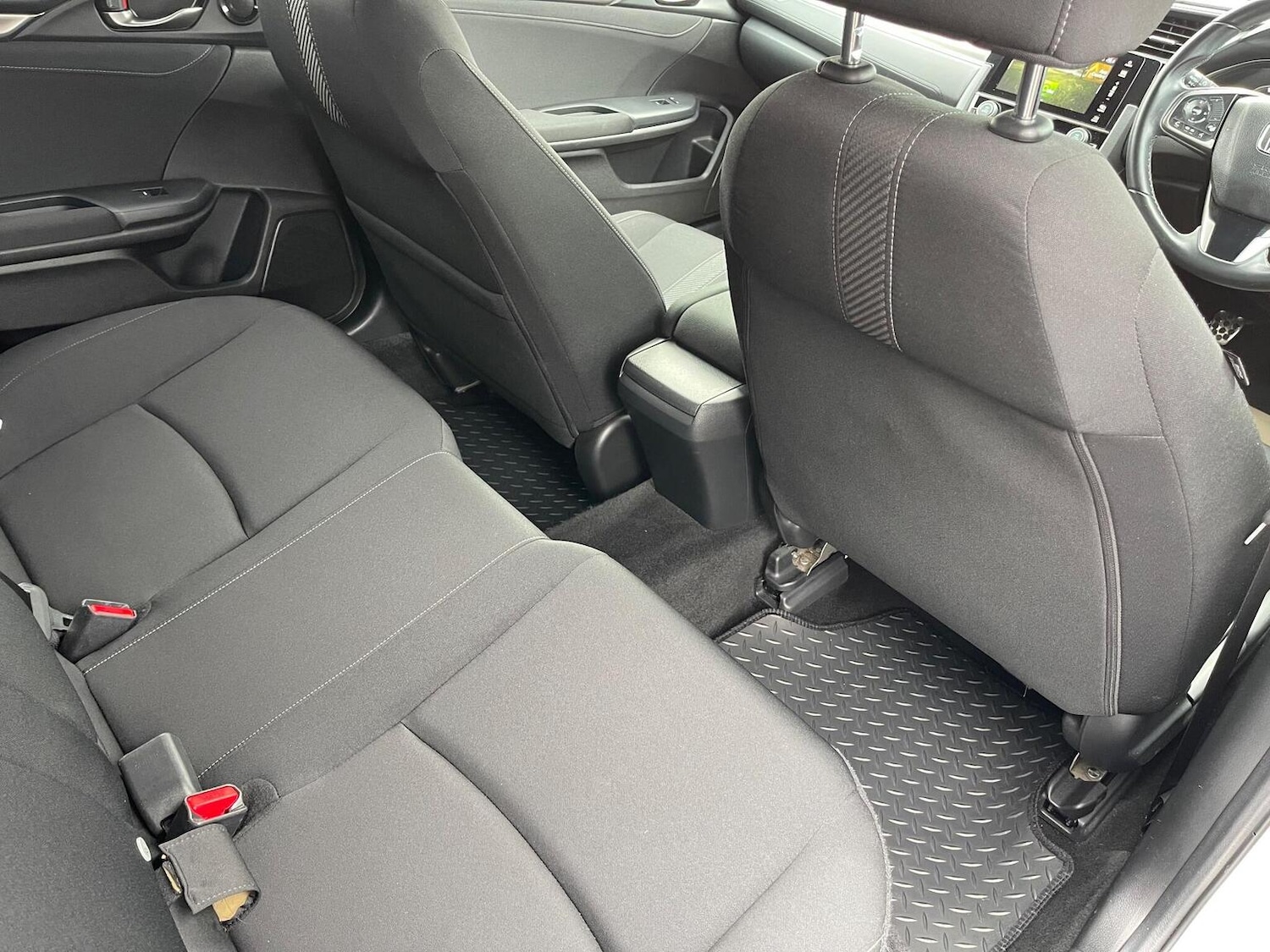 Used Honda Civic 2019 for sale - 76712522: Photo 13