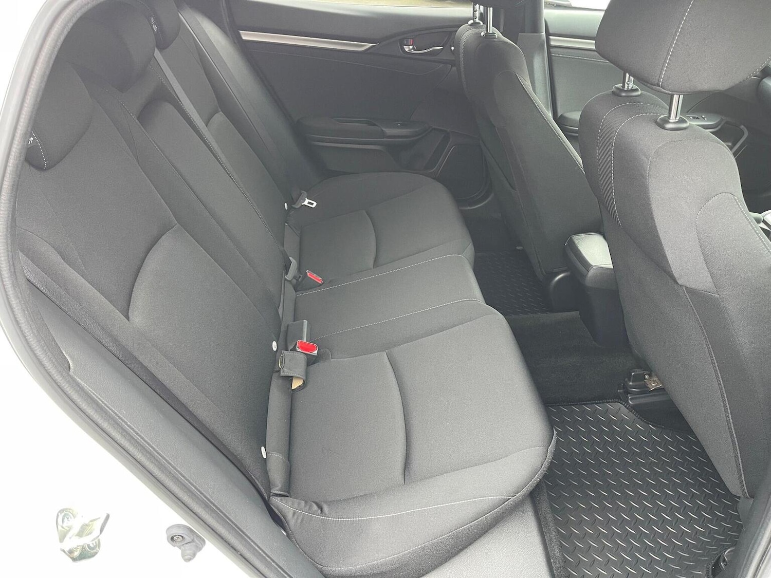 Used Honda Civic 2019 for sale - 76712522: Photo 15