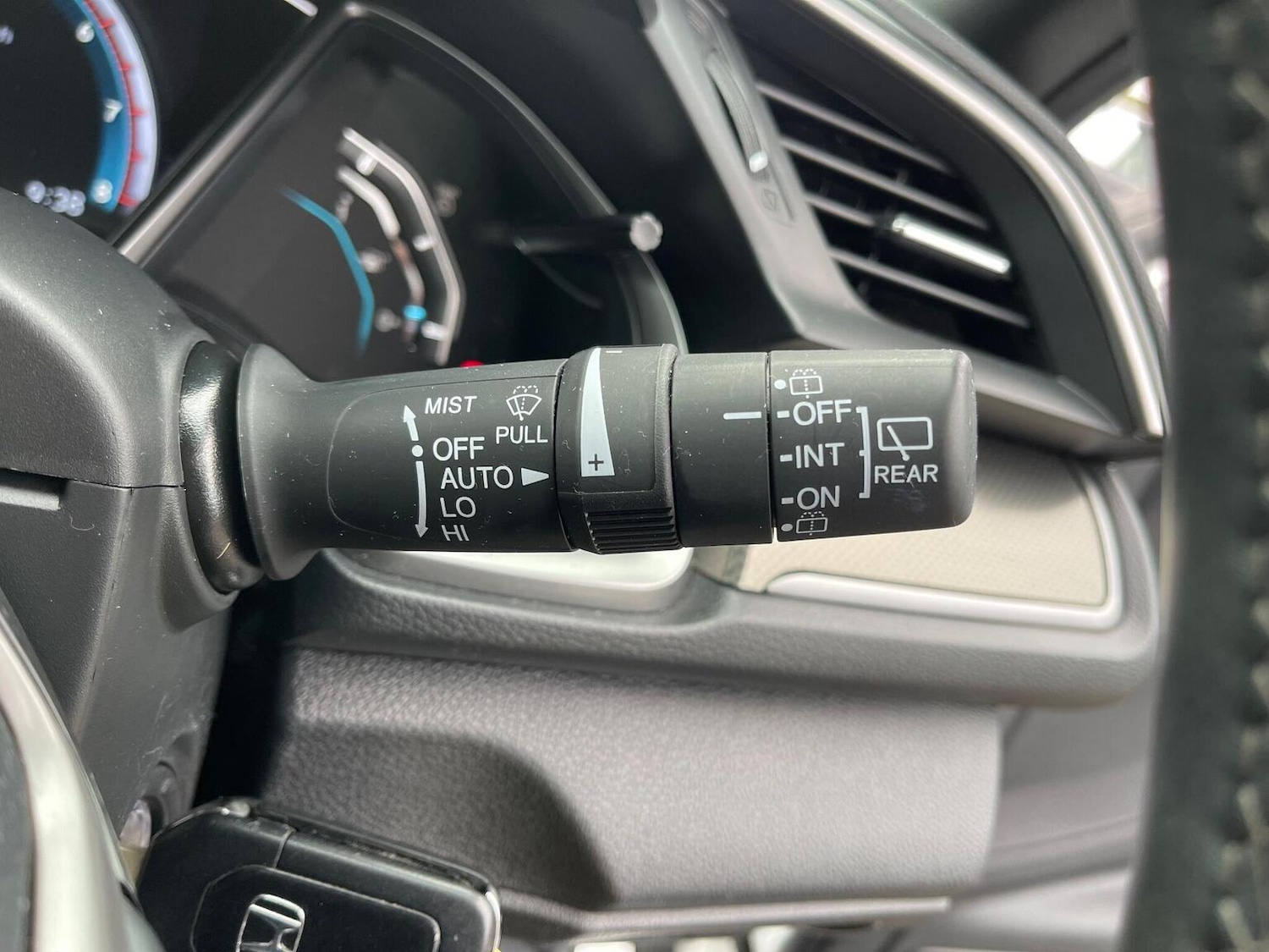 Used Honda Civic 2019 for sale - 76712522: Photo 22