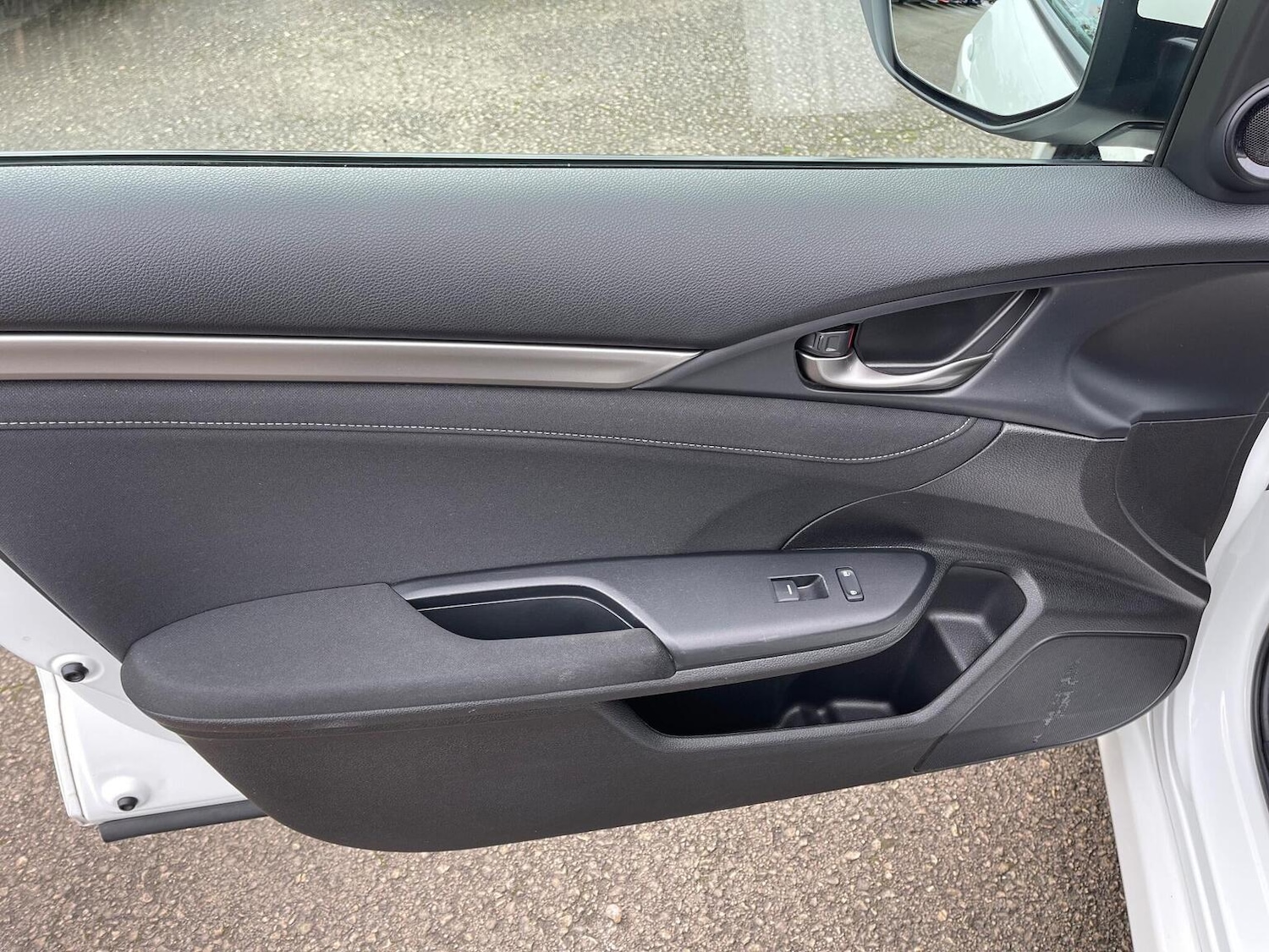 Used Honda Civic 2019 for sale - 76712522: Photo 28