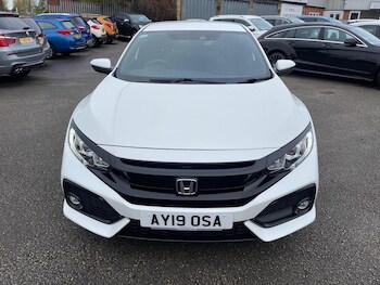 Used Honda Civic 2019 for sale - 76712522: Photo