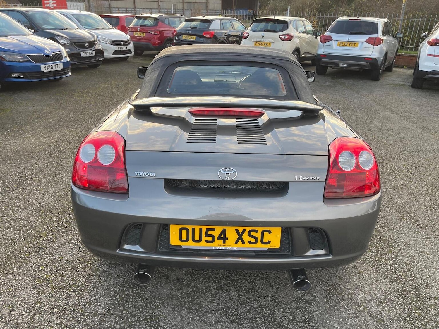 Used Toyota MR2 2004 for sale - 77251328: Photo 12