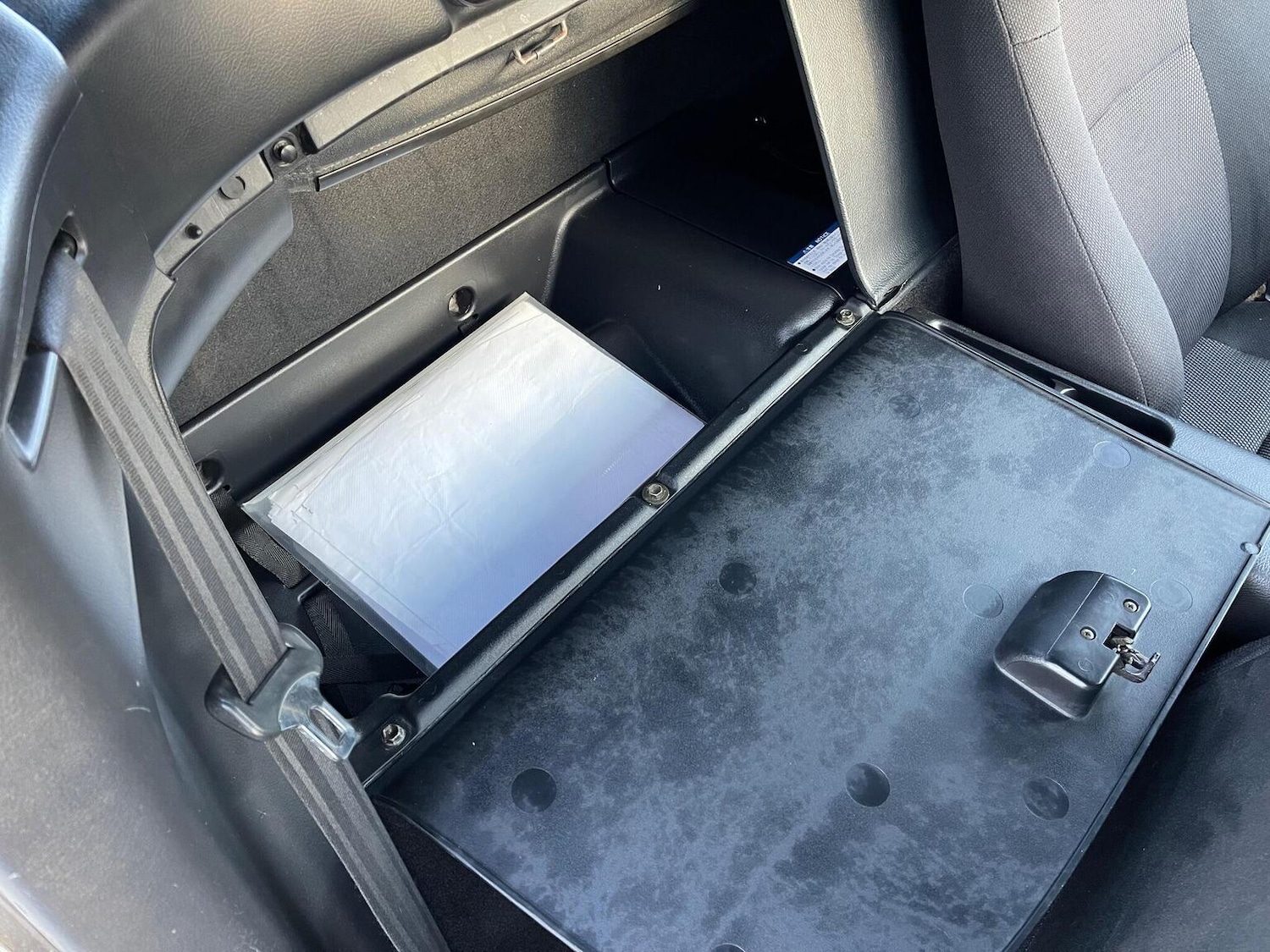 Used Toyota MR2 2004 for sale - 77251328: Photo 46