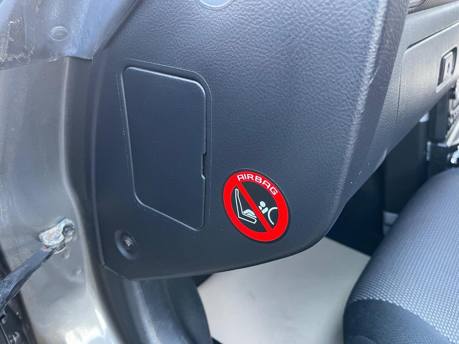 Used Toyota MR2 2004 for sale - 77251328: Photo 49