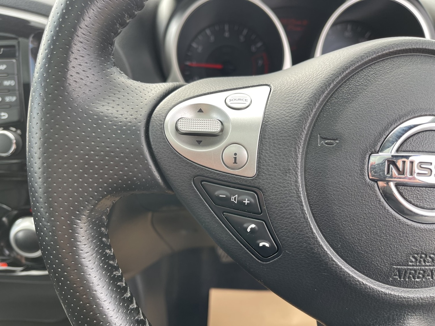 Used Nissan Juke 2016 for sale - 78056993: Photo 36