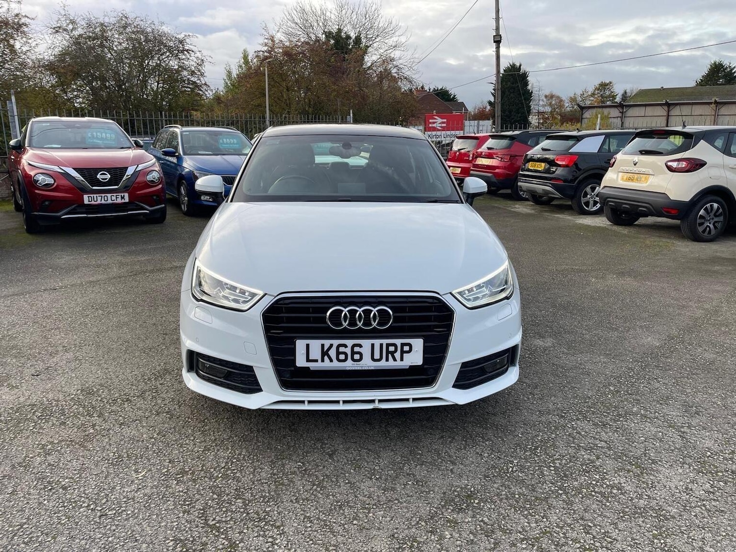 Used Audi A1 2016 for sale - 76712588: Photo 2
