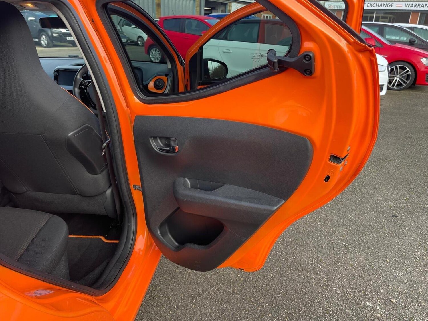 Used Toyota AYGO 2019 for sale - 76712826: Photo 16