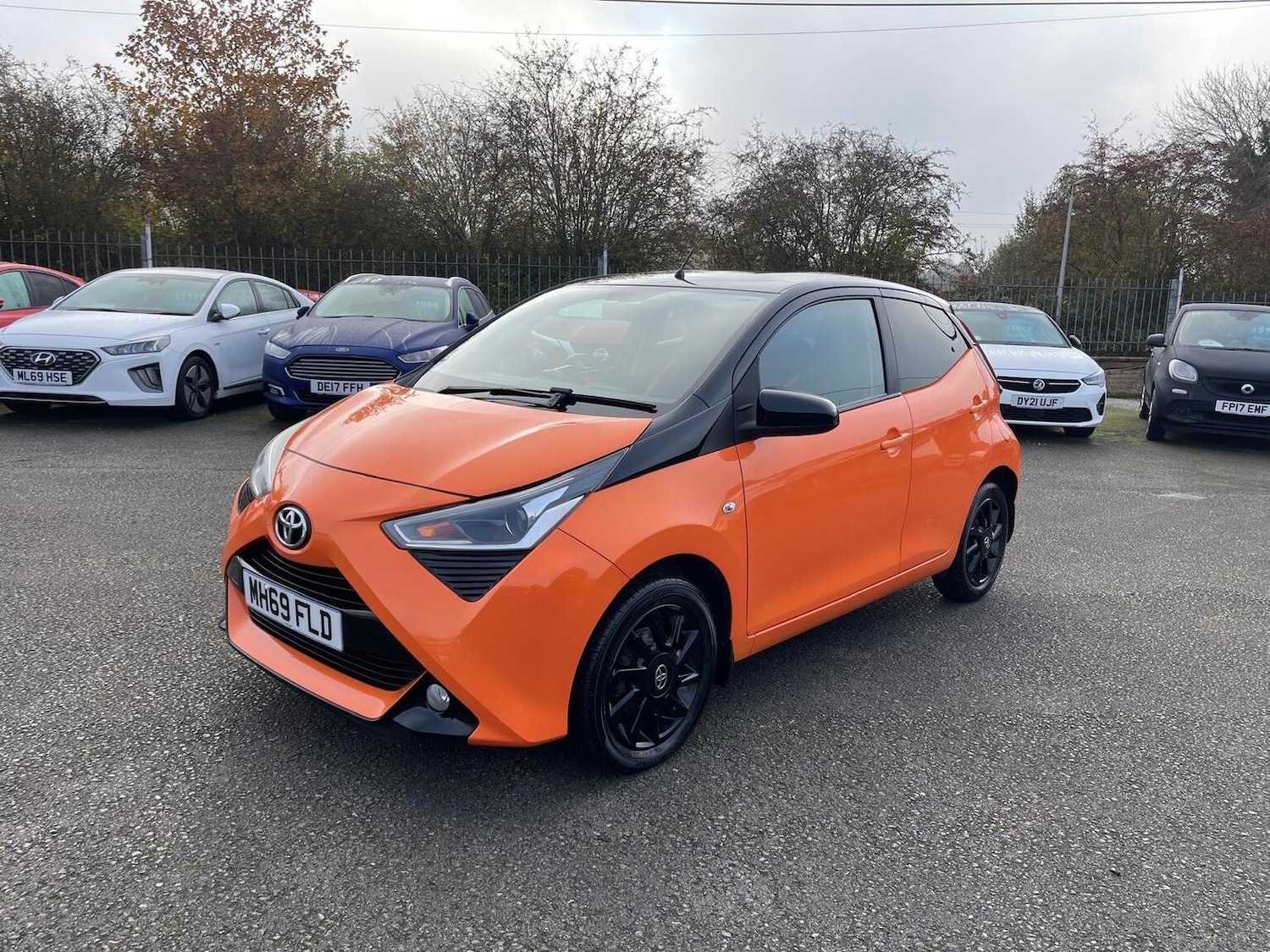 Used Toyota AYGO 2019 for sale - 76712826: Photo 3
