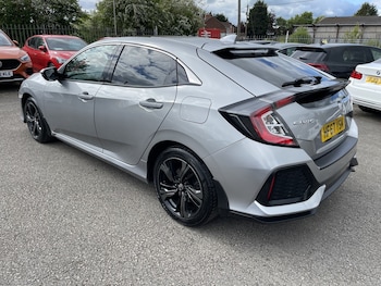 Used Honda Civic 2017 for sale - 78502568: Photo