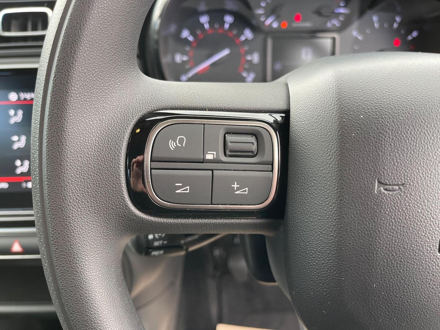 Used Citroen C3 2022 for sale - 76712989: Photo 36