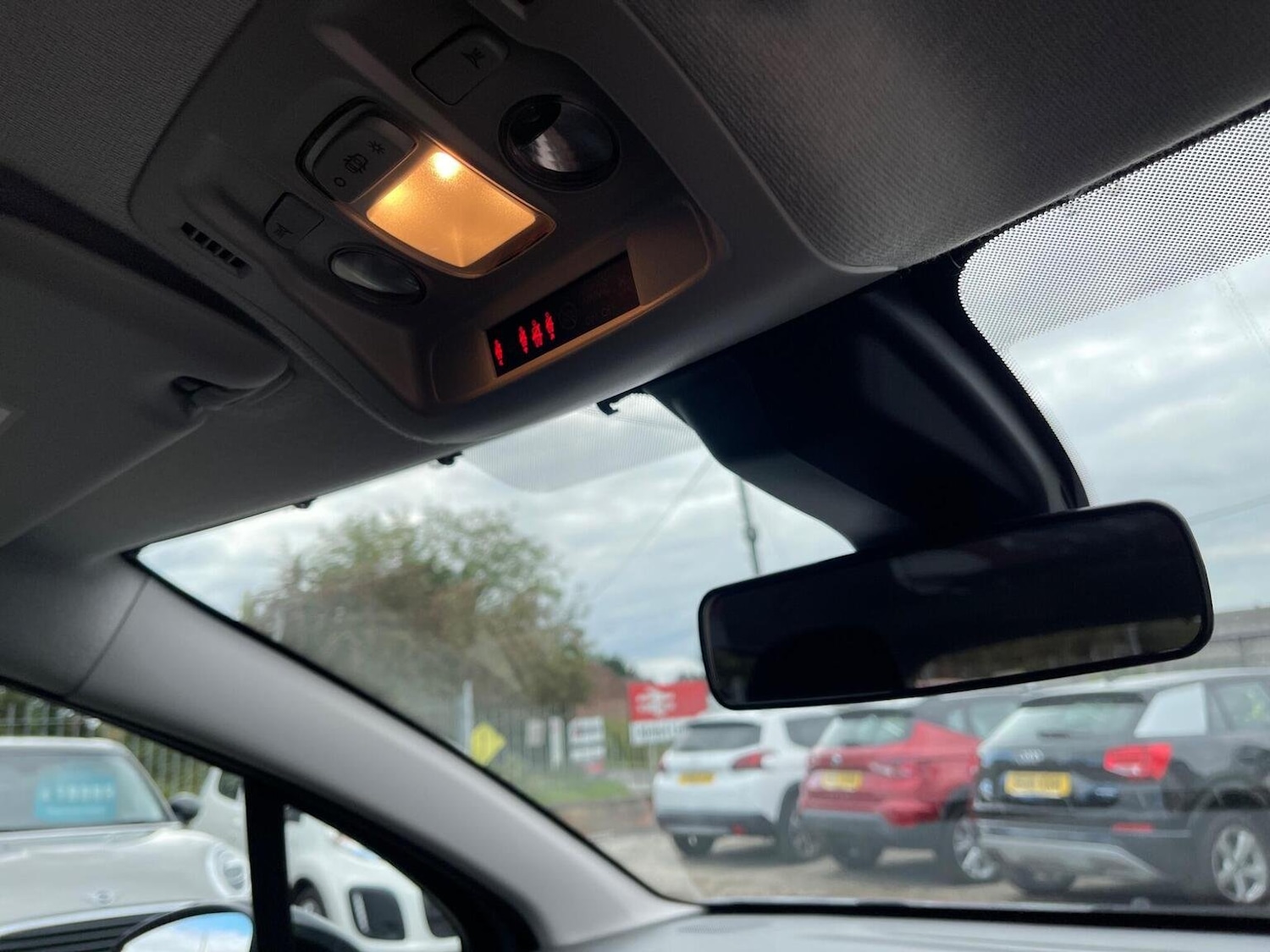 Used Citroen C3 2022 for sale - 76712989: Photo 49