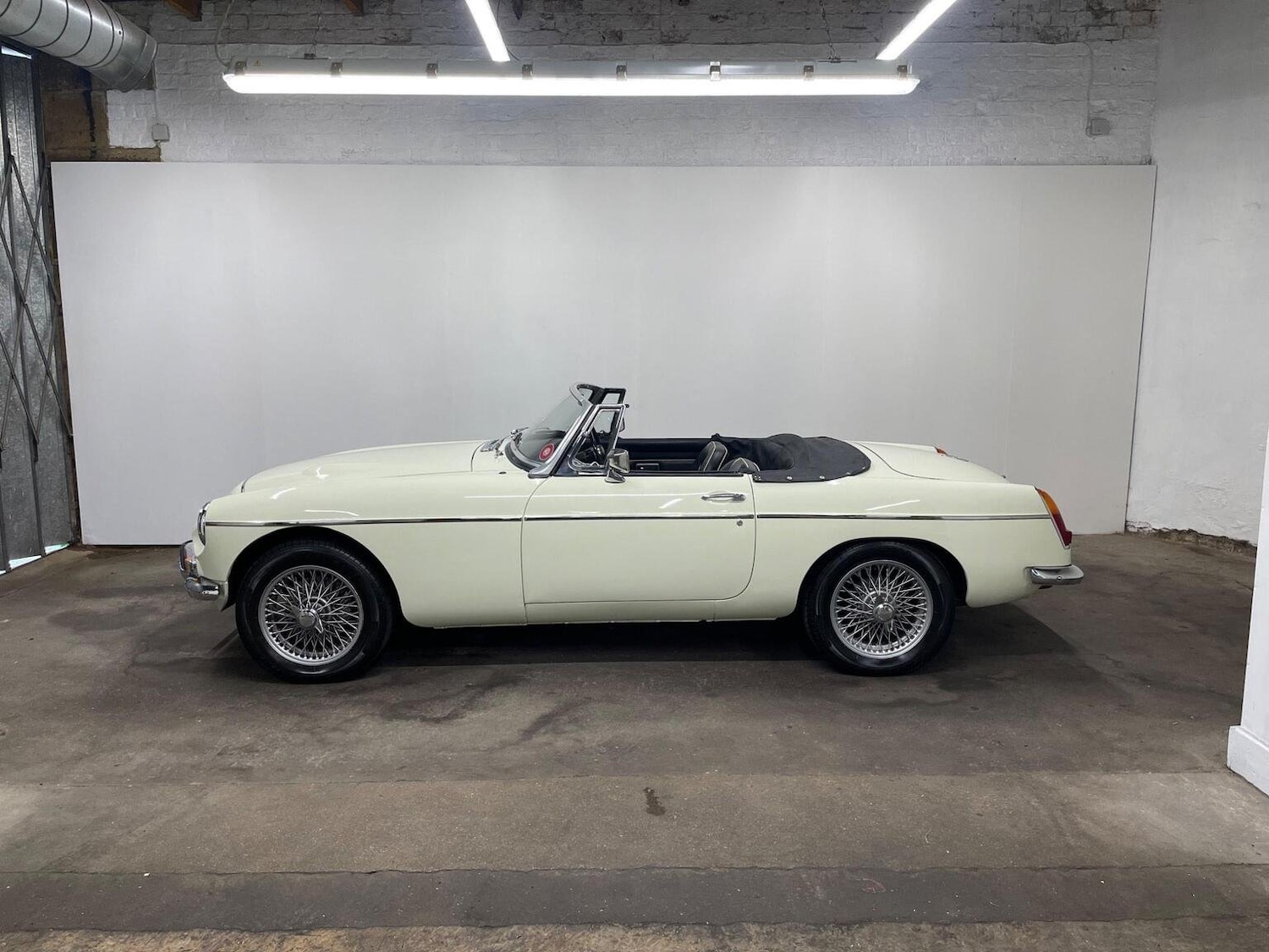 Used MG MGC 1968 for sale - 77033076: Photo 46