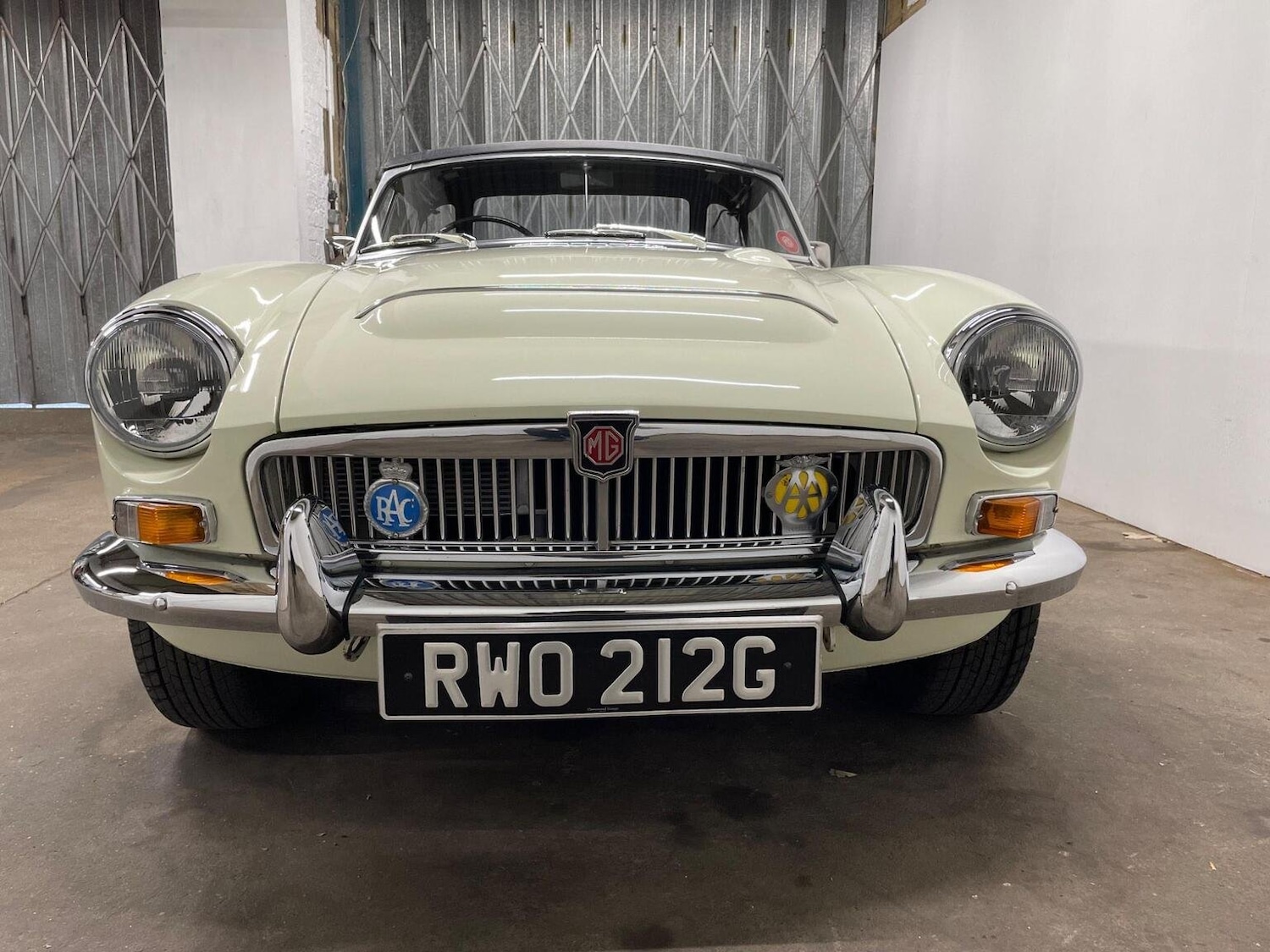 Used MG MGC 1968 for sale - 77033076: Photo 9