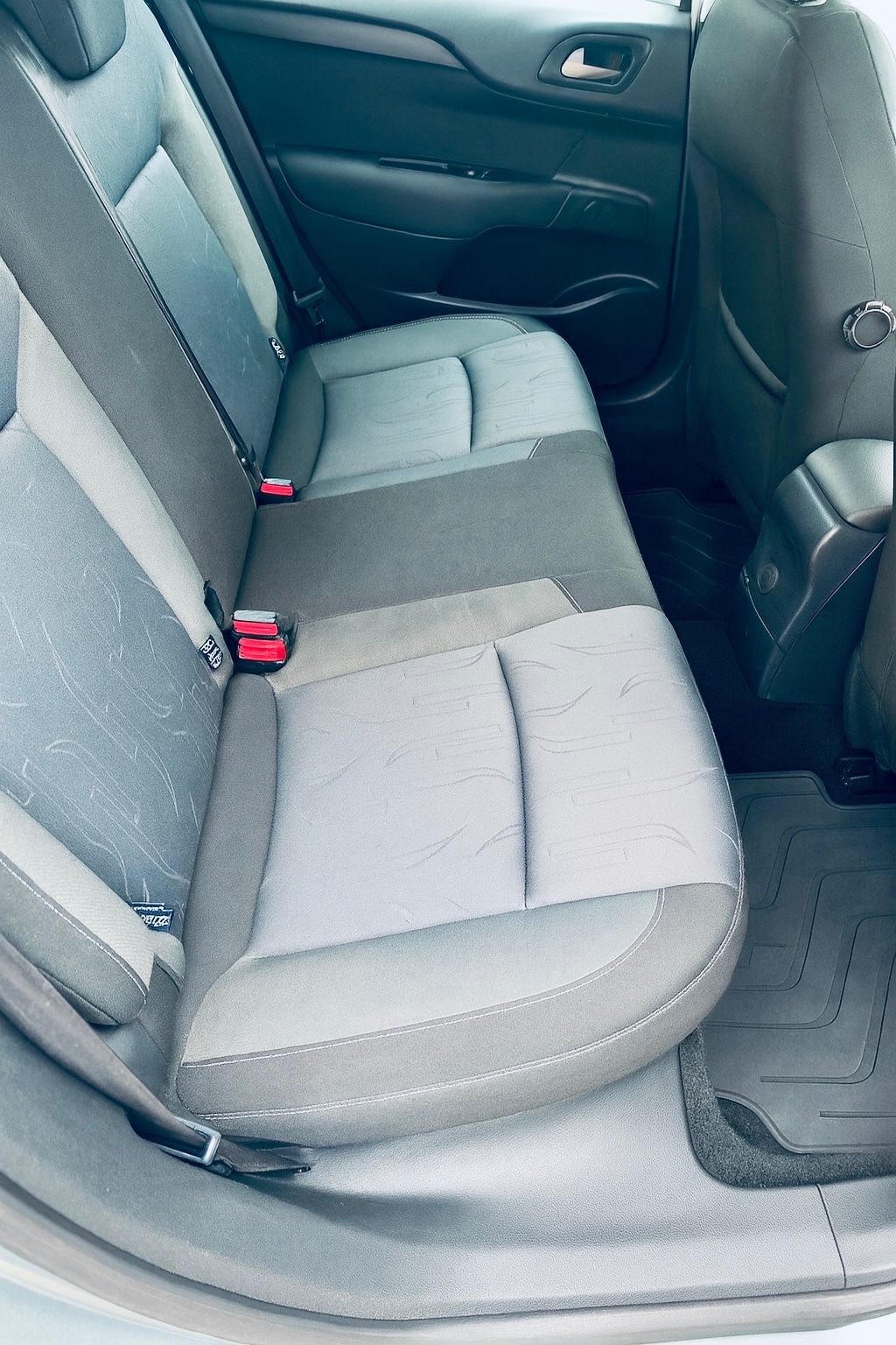 Used Citroen C4 2011 for sale - 76413277: Photo 10