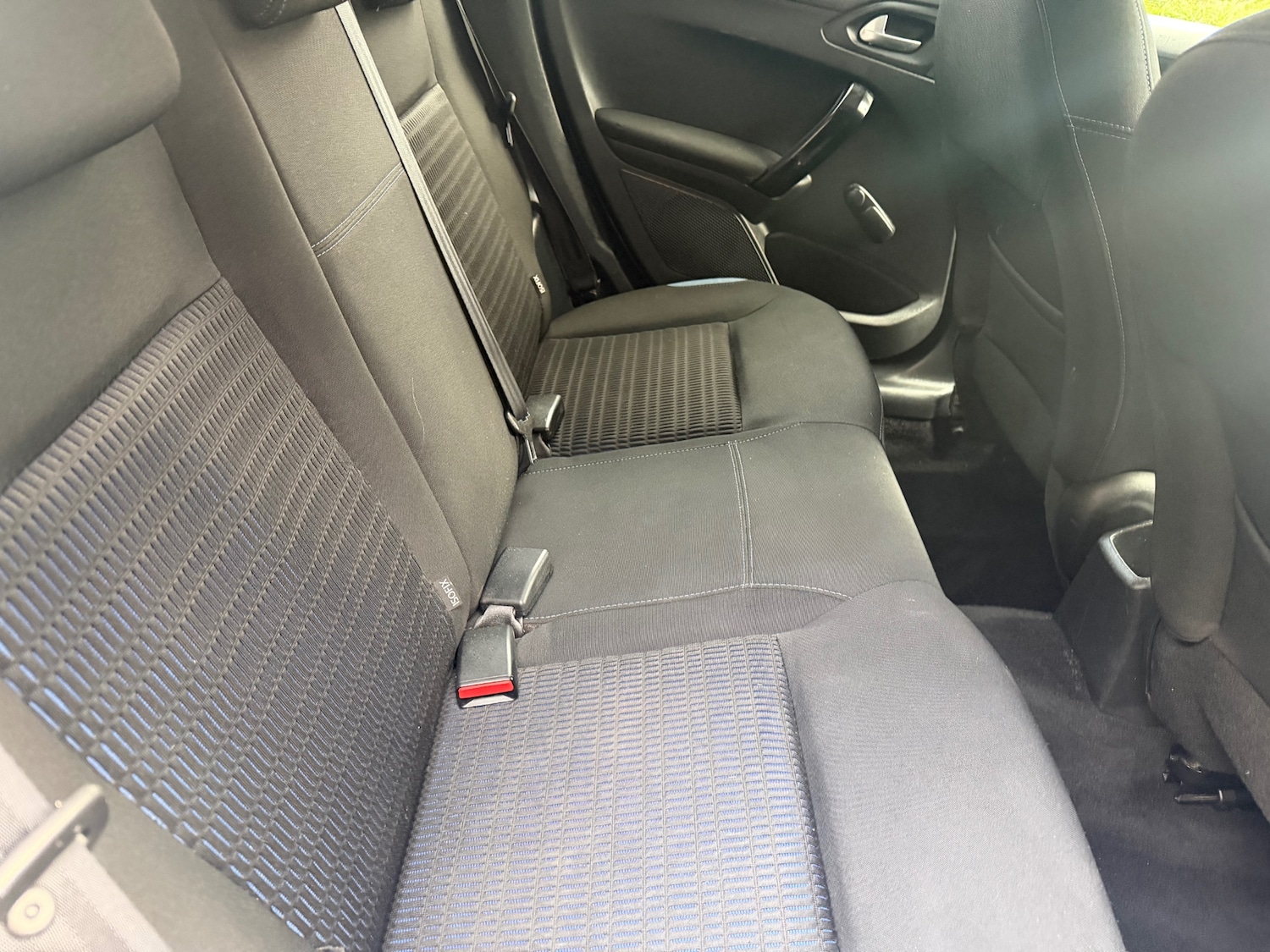 Used Peugeot 208 2014 for sale - 77690912: Photo 12