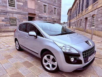 Peugeot - 3008