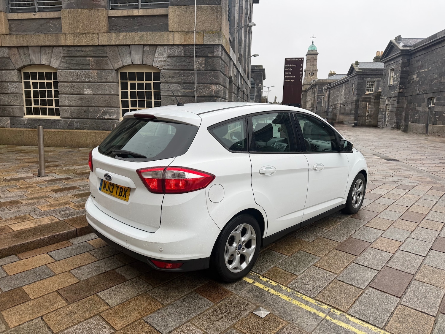 Used Ford C-Max 2013 for sale - 76776814: Photo 3