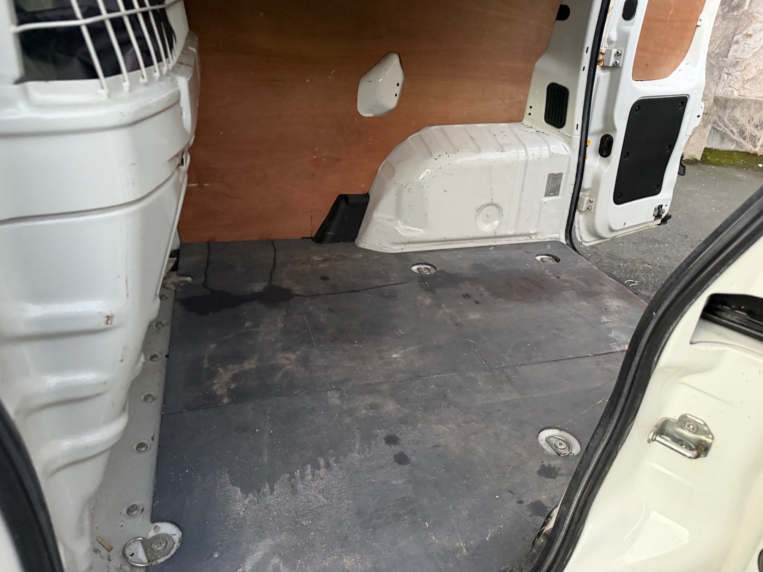 Used Peugeot Bipper 2015 for sale - 76908395: Photo 9