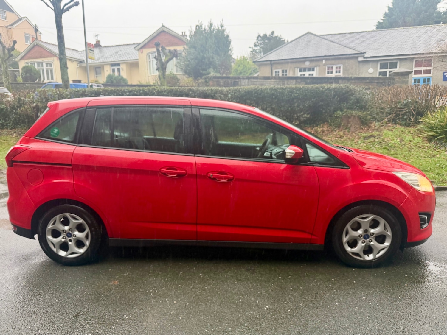 Used Ford Grand C-Max 2013 for sale - 77326536: Photo 4