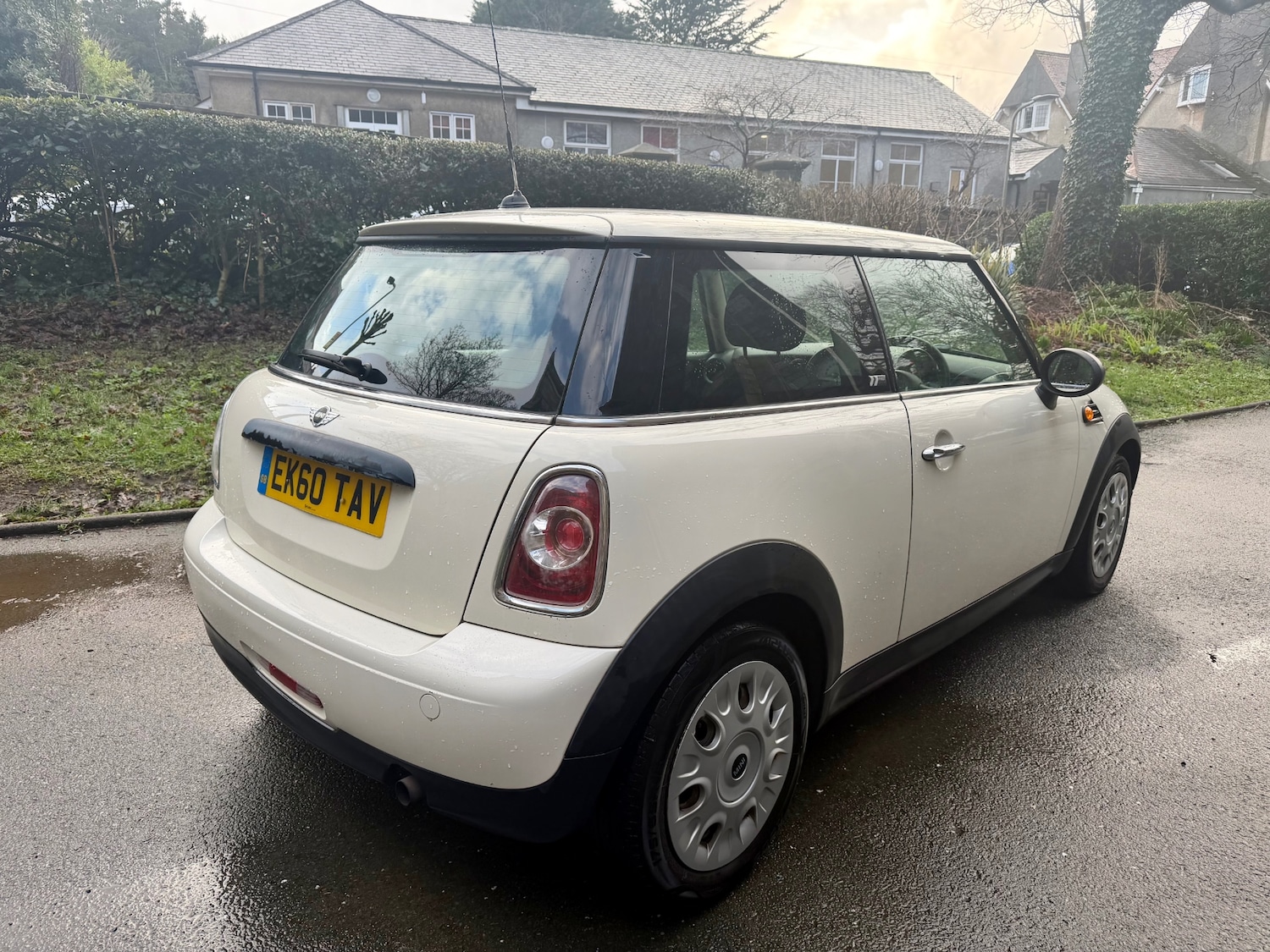 Used MINI Hatch 2010 for sale - 77272611: Photo 5