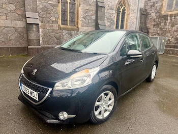 Peugeot 208 feature image