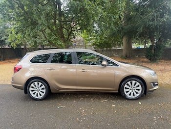 Used Vauxhall Astra undefined for sale - 79628629: Photo