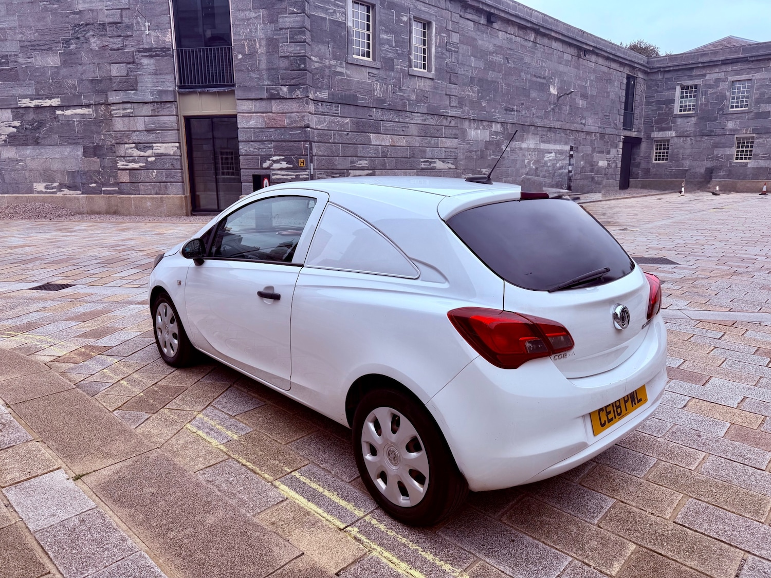 Used Vauxhall Corsa 2018 for sale - 76281666: Photo 5