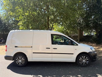 Used Volkswagen Caddy Maxi 2012 for sale - 79513207: Photo