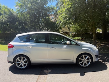 Used Ford C-Max 2015 for sale - 79083036: Photo