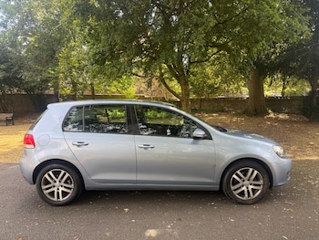 Used Volkswagen Golf 2009 for sale - 79285448: Photo