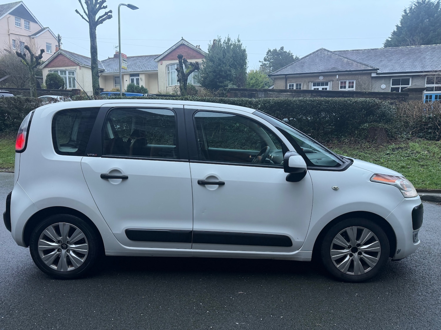 Used Citroen C3 Picasso 2011 for sale - 77508640: Photo 4