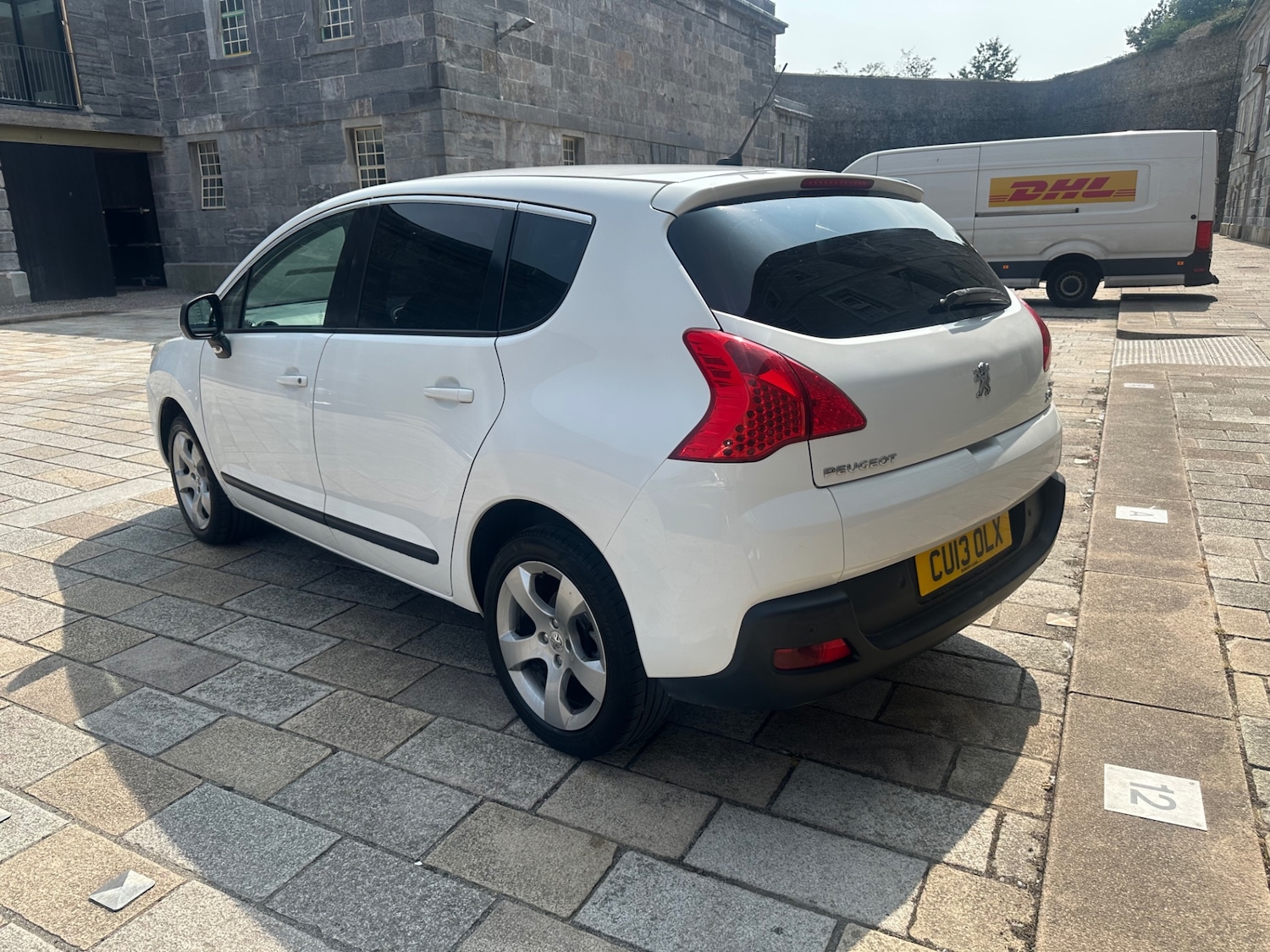 Vehicle 5