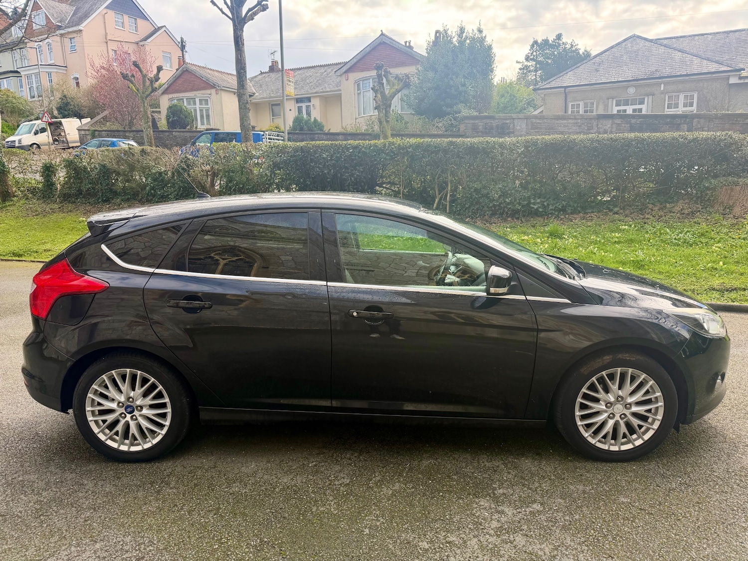 Used Ford Focus 2013 for sale - 77819013: Photo 3