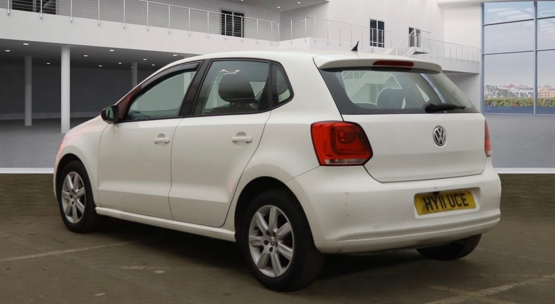 Used Volkswagen Polo 2011 for sale - 76664955: Photo 5