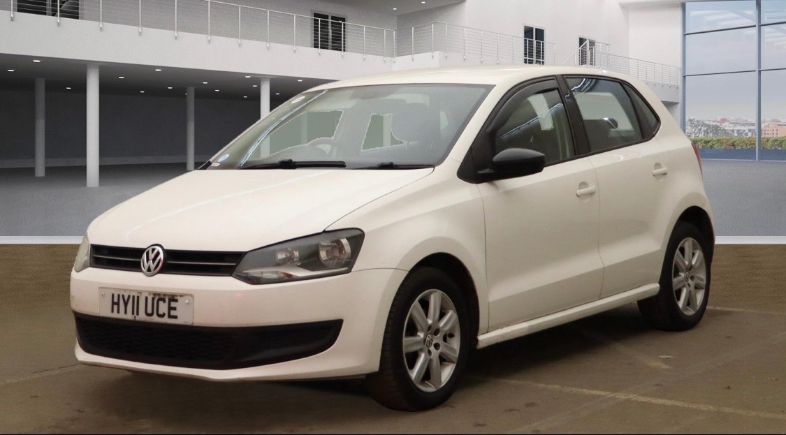 Used Volkswagen Polo 2011 for sale - 76664955: Photo 6