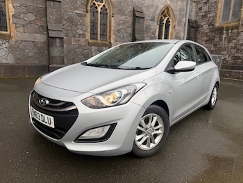 2014 (63) - 1.6 CRDi Blue Drive Active 5dr