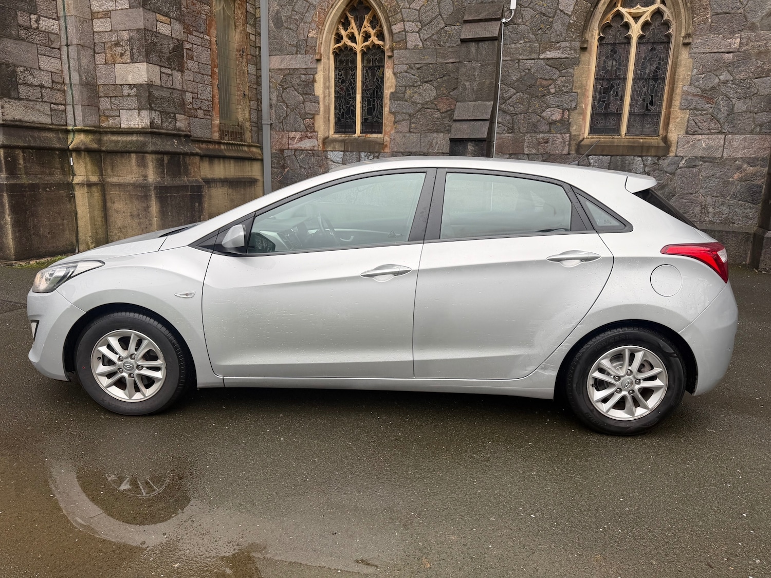 Used Hyundai i30 2014 for sale - 77508325: Photo 8