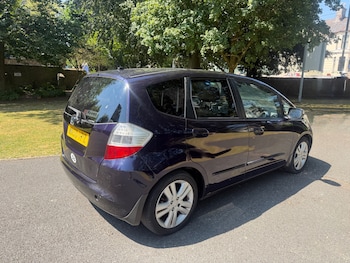 Used Honda Jazz 2008 for sale - 79173913: Photo